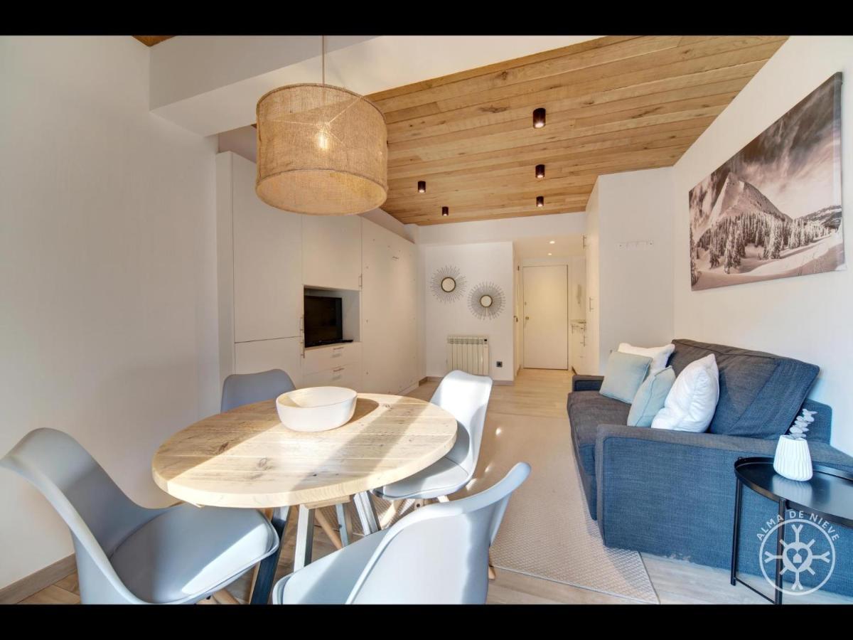 Audeth De Alma De Nieve Apartment Vielha Exterior photo